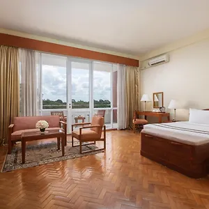 **** Hotel Inya Myanmar