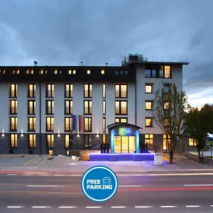 *** Hotel Express - By Ihg Slowenien