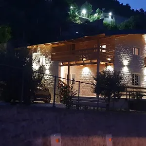 Hotel Grandpa's House Szkodra
